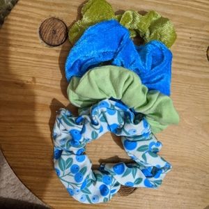 Scrunchies